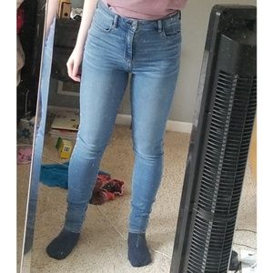 American eagle light wash jeans